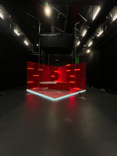 Montaje LED rojo Montaje expositivo con iluminación LED roja integrada